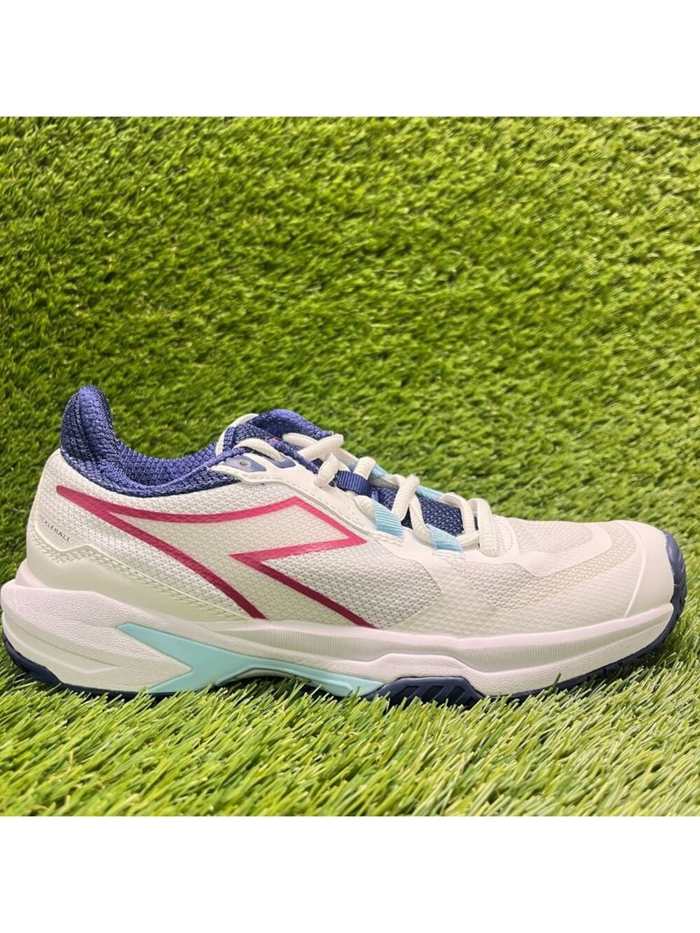 Diadora Trofeo 2 W AG PKL Womens Size 8 White Athletic Pickleball Shoes Sneakers